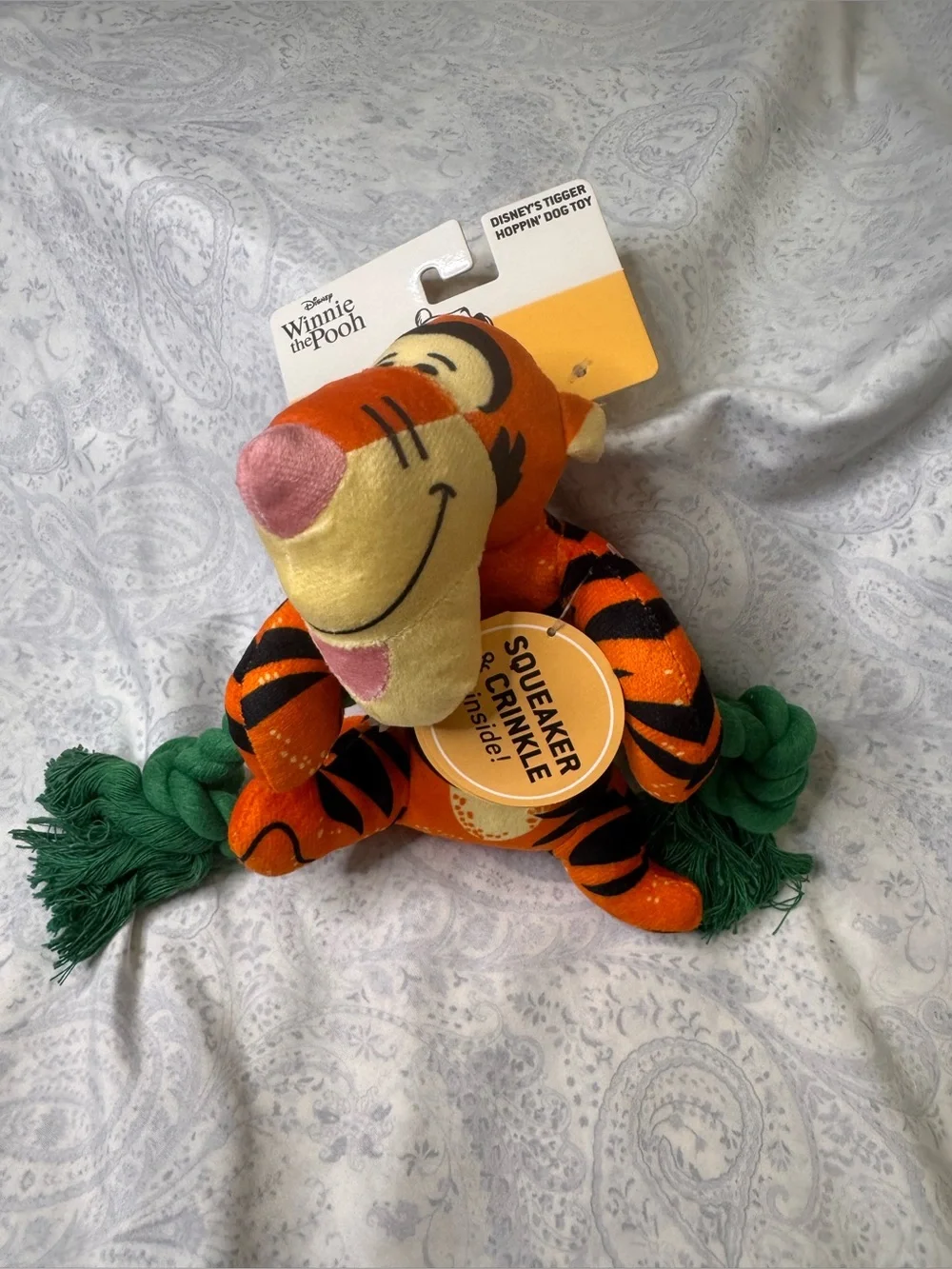 Disney Winnie the Pooh Dog Pet Collar, Leash & 3  Pooh, Piglet, Tigger Toys